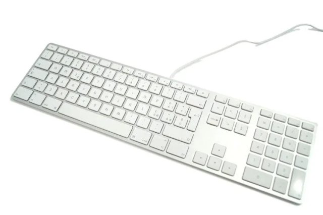 Apple Wired Keyboard A1243 (SWE)