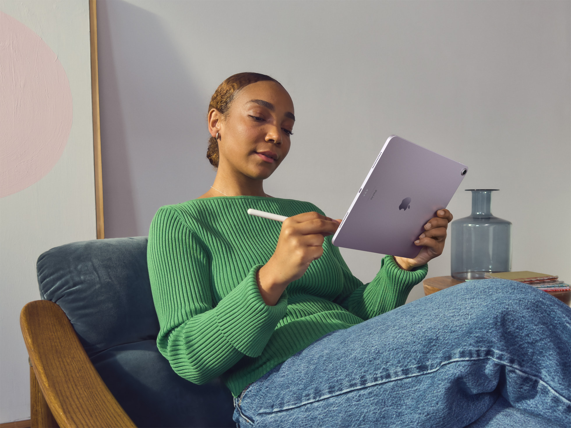 Apple iPad Air 13" M2 6th Gen (2024) WiFi 2