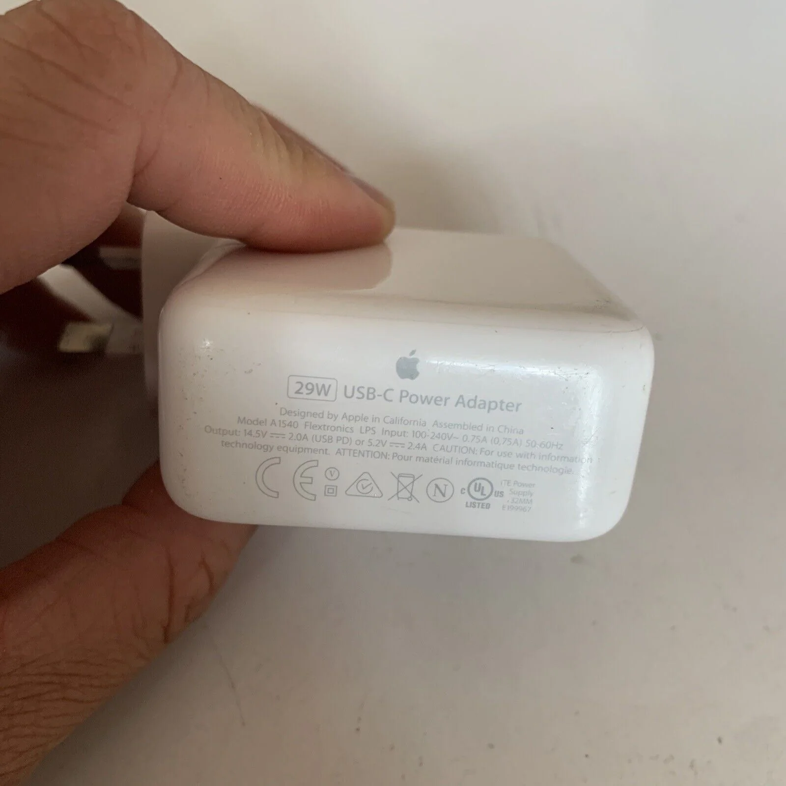 Apple USB-C Power Adapter 29W